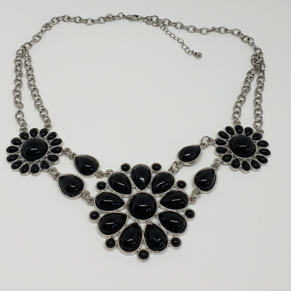 Black Cabochons Statement Necklace